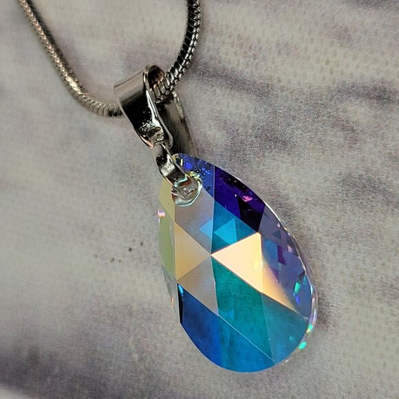 ALP Swarovski Crystal Jewelry Silver Tone Chain Necklac Faceted Crystal Pendant - Picture 3 of 8